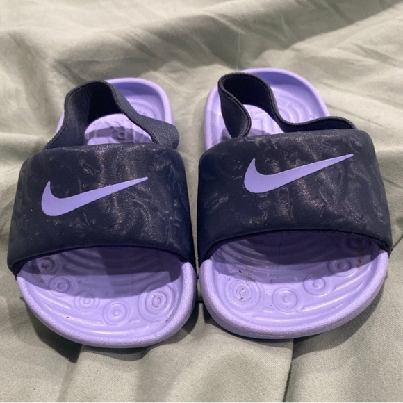 Nike Other - Nike Kids black Purple Slide Sandals easy on with back strap sz 4c